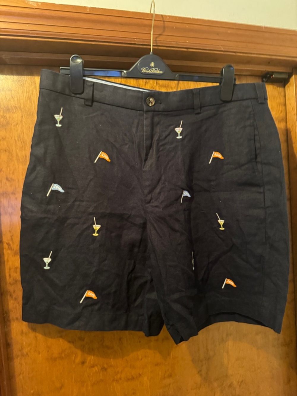 Brooks Brothers Navy Blue Embroidered Cocktail & Flag Flat Front Shorts
